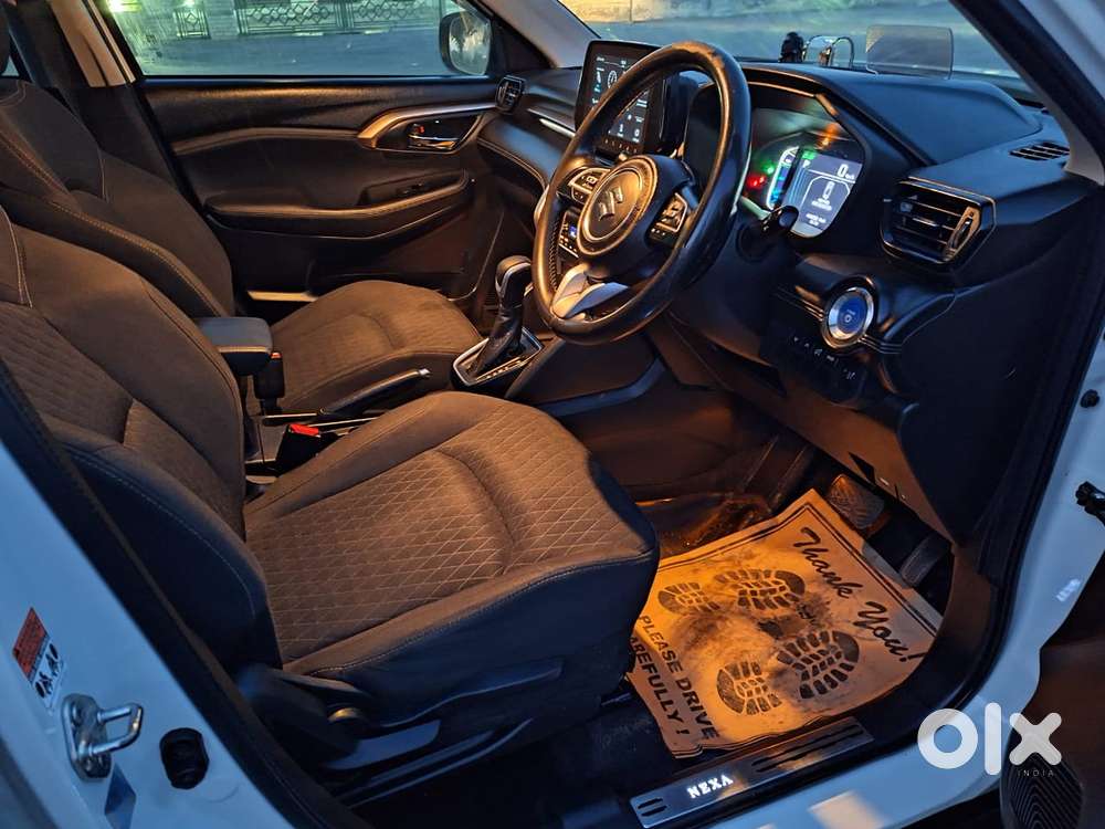 Maruti Suzuki Grand Vitara, 2022, Petrol