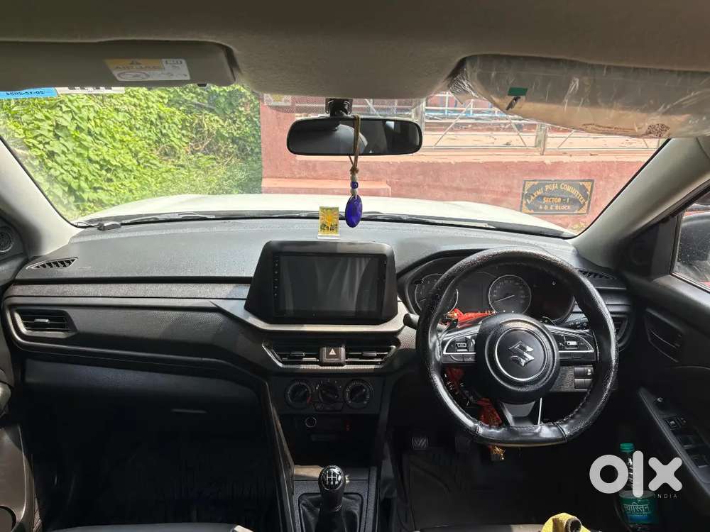 Maruti Suzuki Brezza Lxi 2024