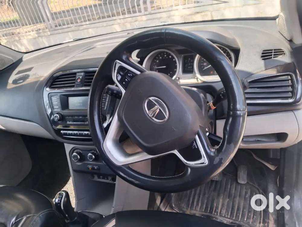Tata Tiago 2017 Xm