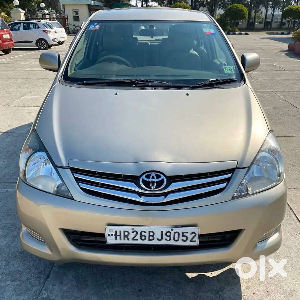Toyota Innova 2011 Diesel 190000 Km Driven