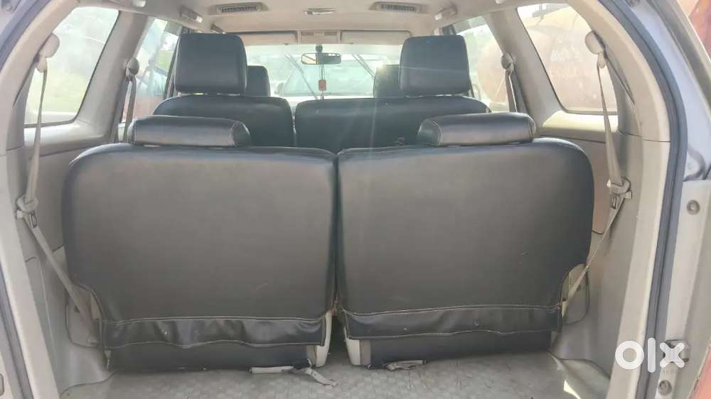 Toyota Innova 2014 Diesel Well Maintained