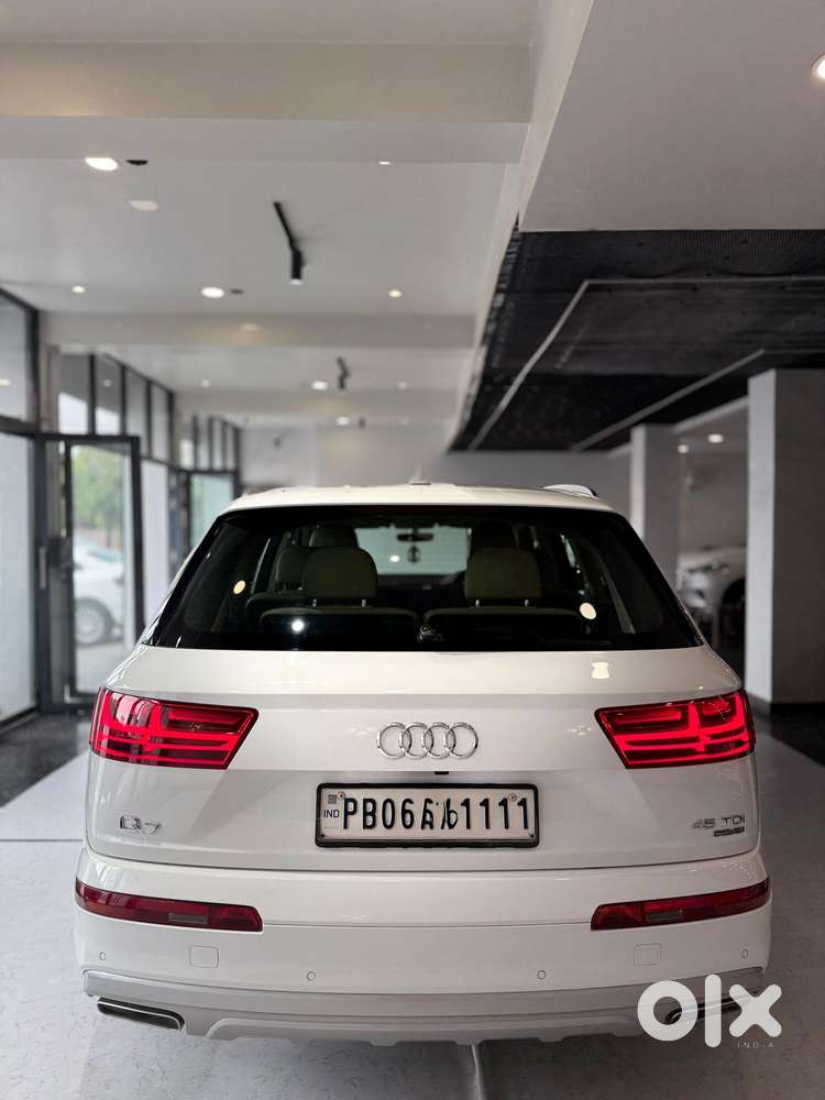 Audi Q7 45 Tdi Premium With Sunroof, 2016, Diesel