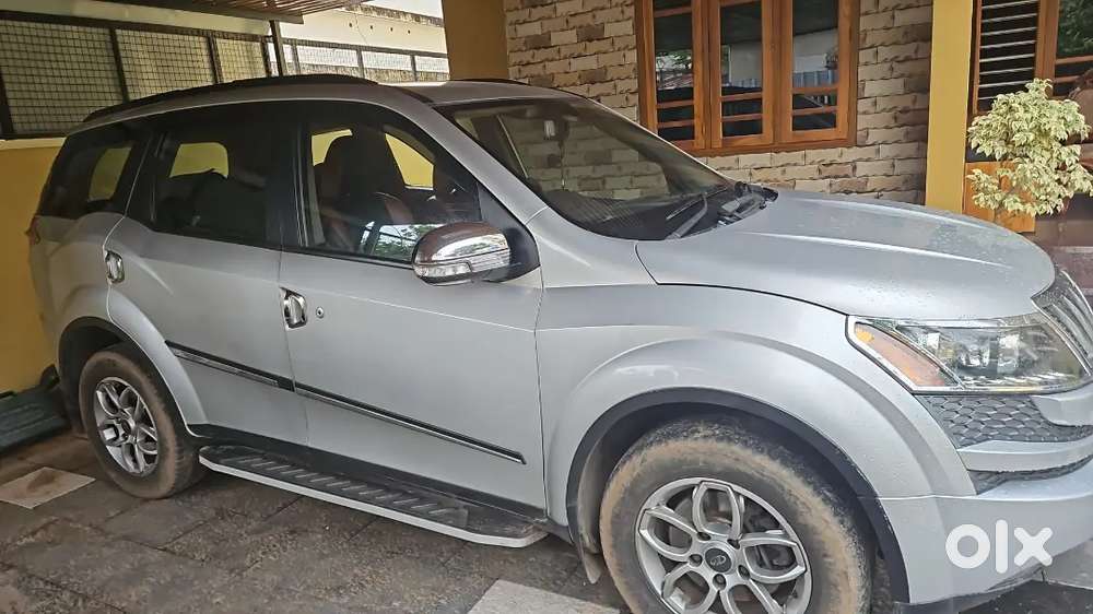 Mahindra Xuv500 (dec 2015) Diesel 93000 Km Driven