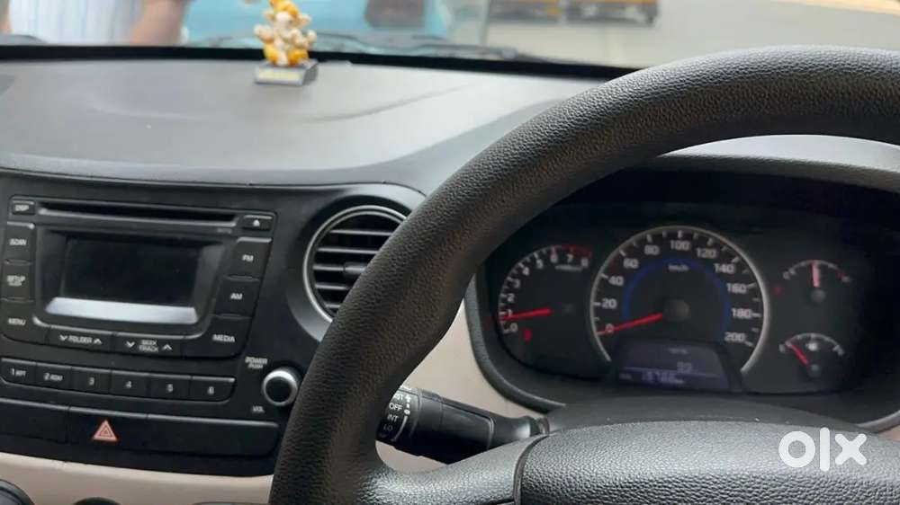 Hyundai Grand I10 (o) 1.2 Model 2014 Petrol 19800 Km Driven
