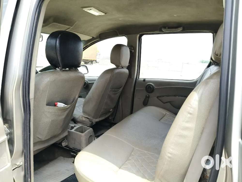 Mahindra Quanto 1.5 C2 2012
