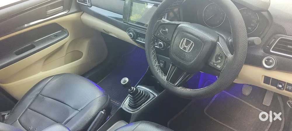 Urgent Sale My Car Honda Amaze Vx