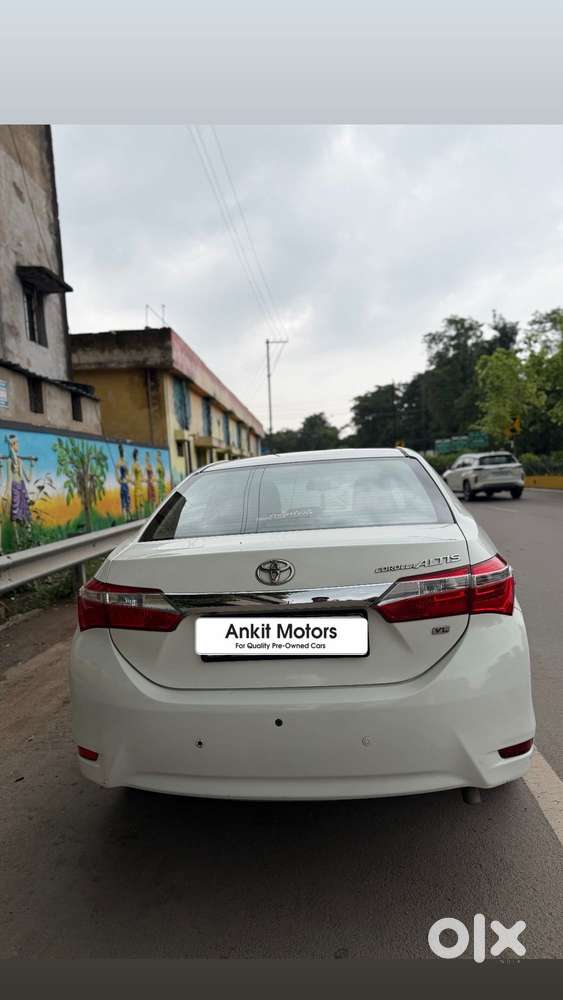 Toyota Corolla Altis Vl At, 2015, Petrol