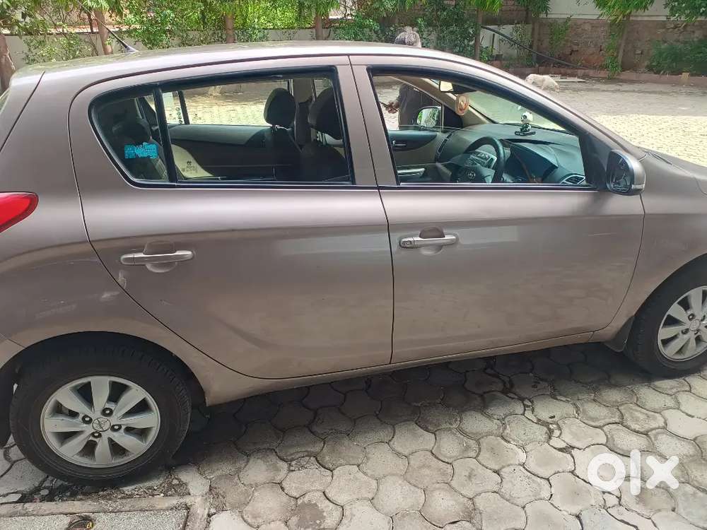 Hyundai I20 Sport 2014, 83000km, Petrol, Mint Condition, Family Driven