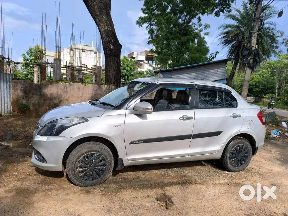 Maruti Suzuki Dzire 2017 Petrol 103000 Km Driven