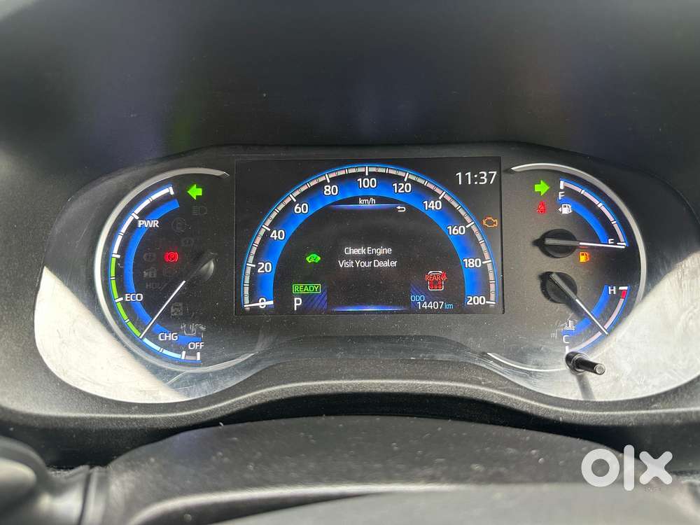 Toyota Innova Hycross, 2023, Petrol