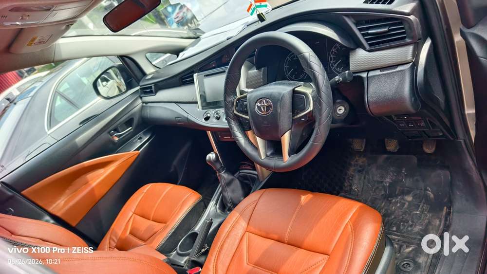 Toyota Innova Crysta 2.4 G Plus Mt 8 Str, 2020, Diesel