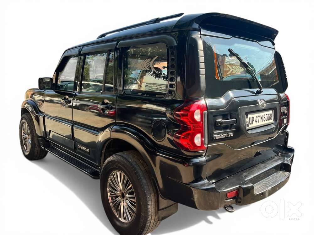 Mahindra Scorpio 2015 Diesel Well Maintained