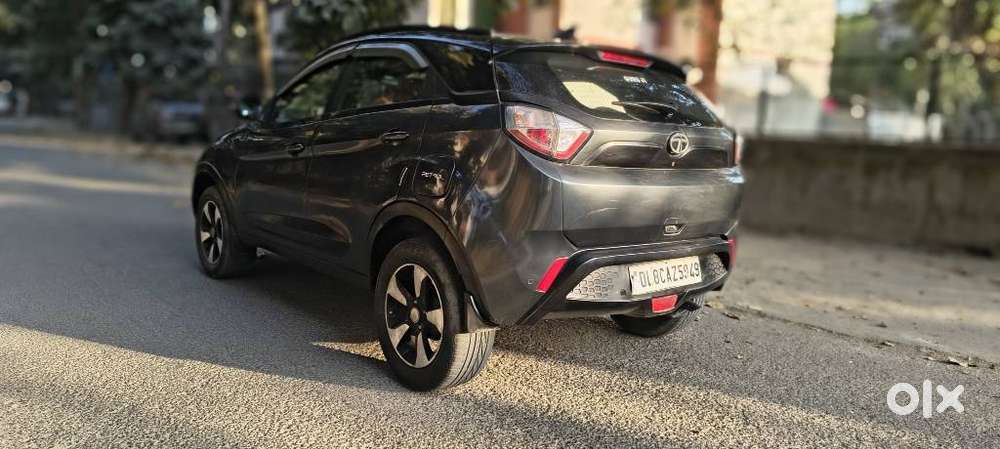 Tata Nexon 1.2 Revotron Xza Plus, 2020, Petrol