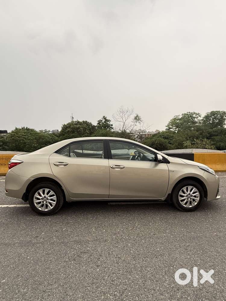 Toyota Corolla Altis 1.8 G Cvt, 2017, Petrol