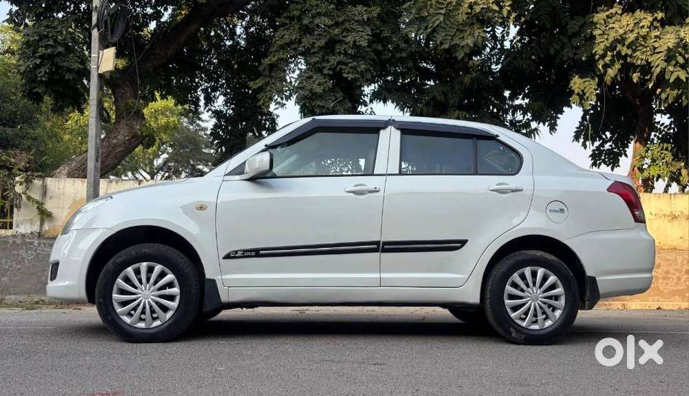 Maruti Suzuki Swift Dzire Lxi, 2011, Petrol