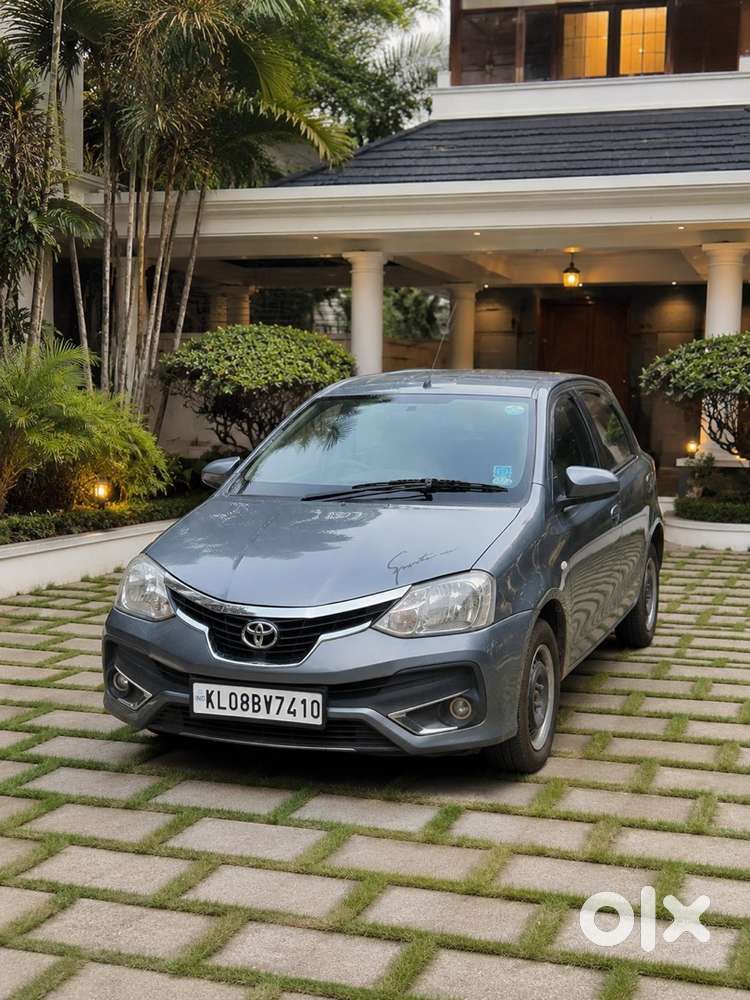 Toyota Etios Liva 2013 Model