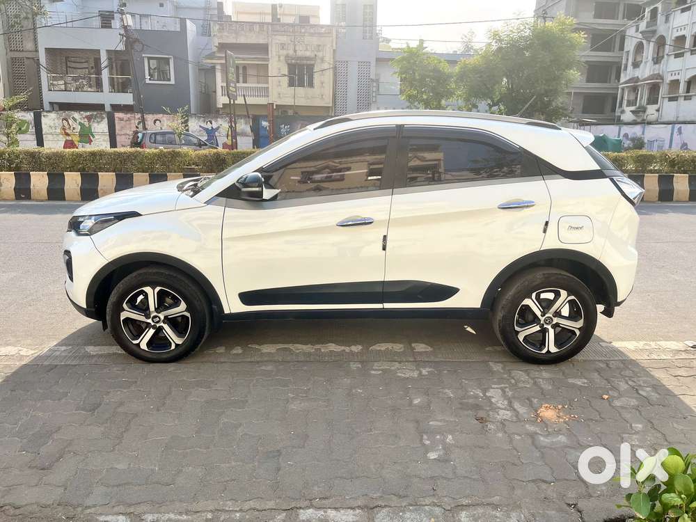 Tata Nexon 1.5 Revotorq Xm (s), 2021, Diesel