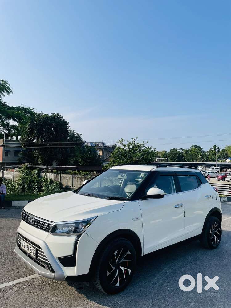Mahindra Xuv300 W6, 2022, Petrol