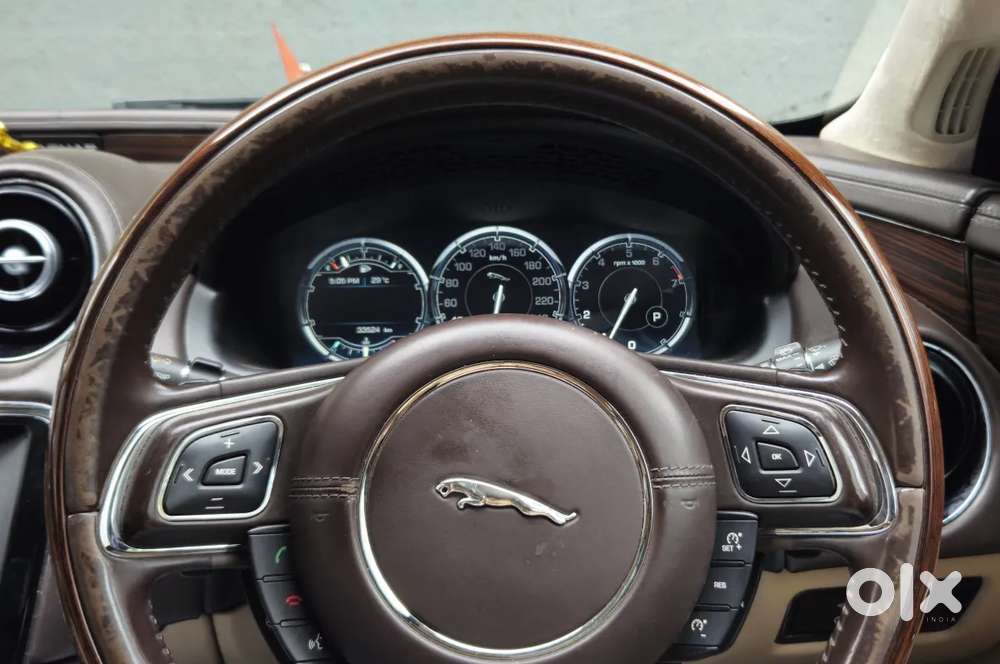 Jaguar Xj, 2015, Petrol