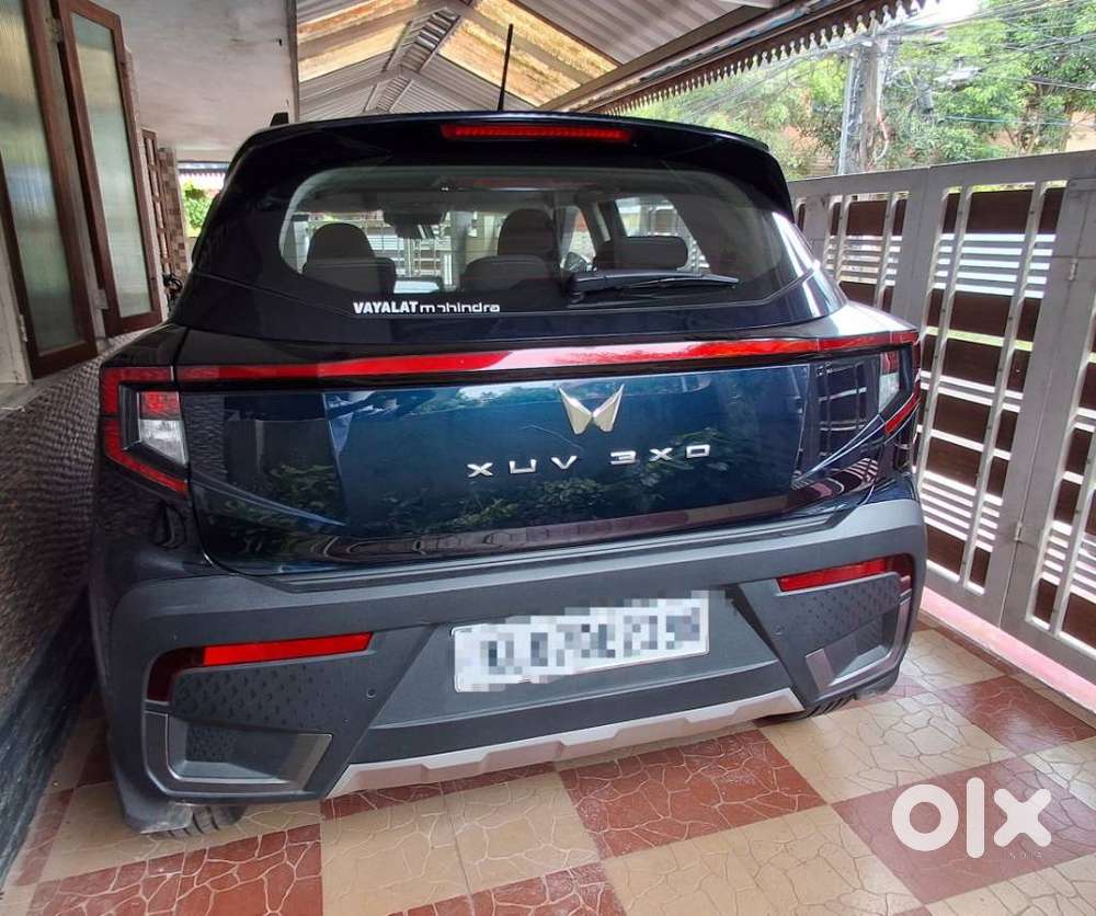 Mahindra Xuv 3xo Ax5l 1.2 Petrol At, 2024, Petrol