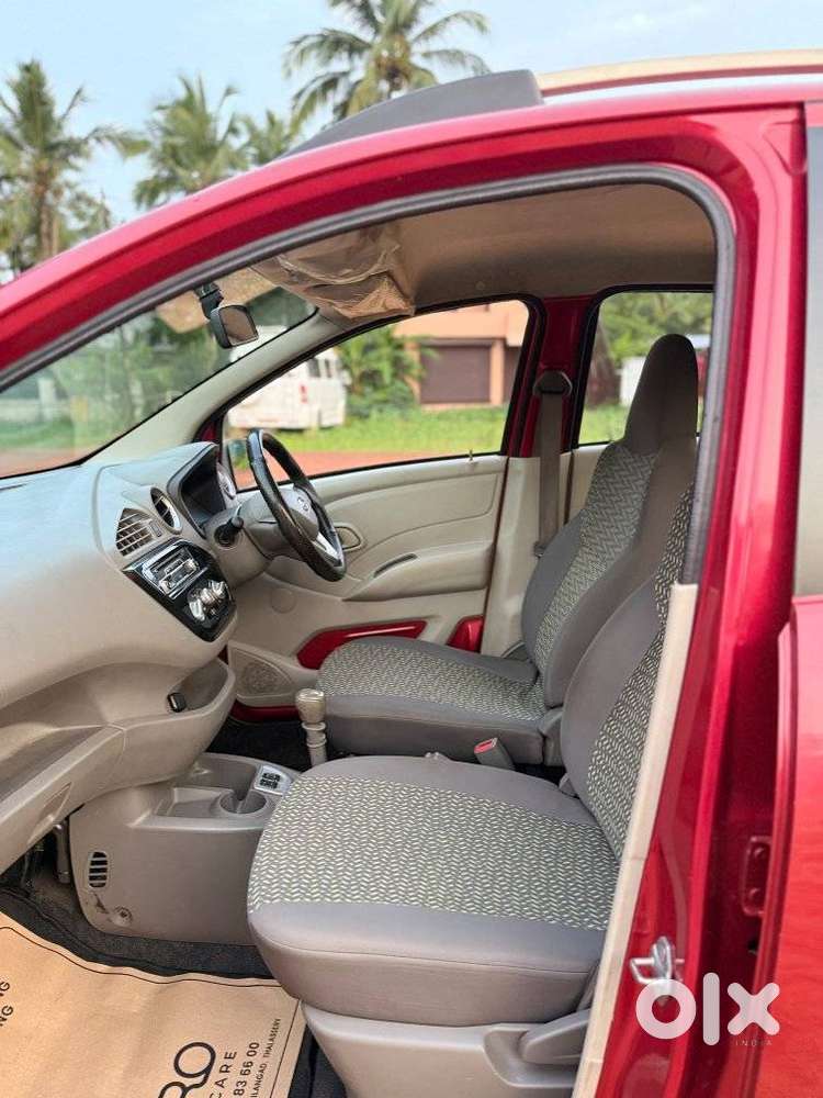 Datsun Redigo T Option, 2016, Petrol
