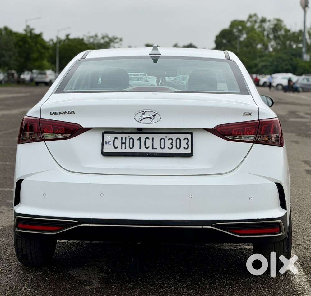 Hyundai Verna 1.5 Sx Petrol Mt, 2022, Petrol