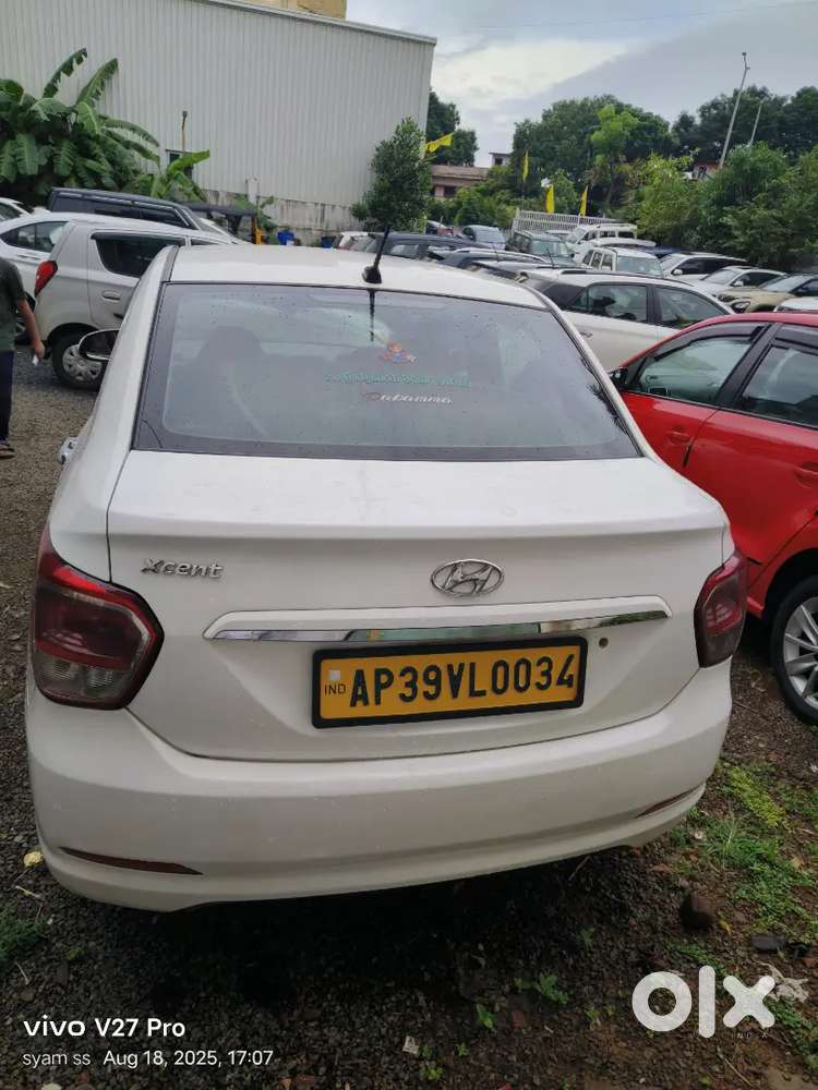 Hyundai Xcent 2017