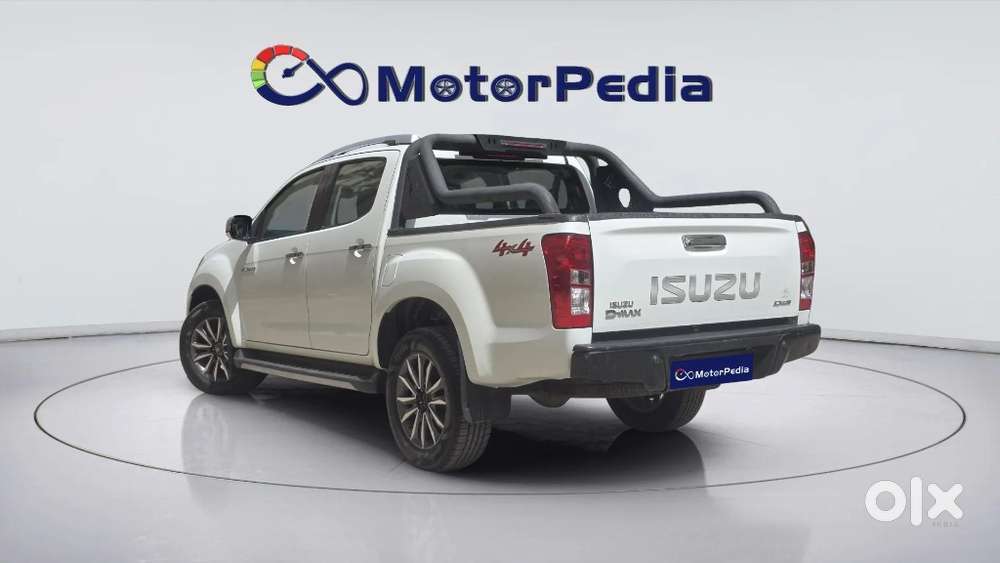 Isuzu V-cross Z 4x4 Mt, 2022, Diesel