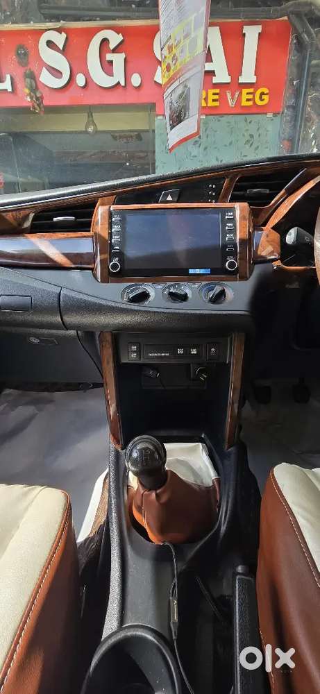 Toyota Innova Crysta 2021 Plus