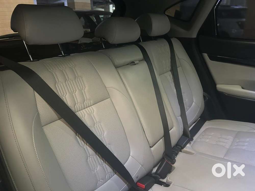 Kia Seltos 2023 Petrol Well Maintained