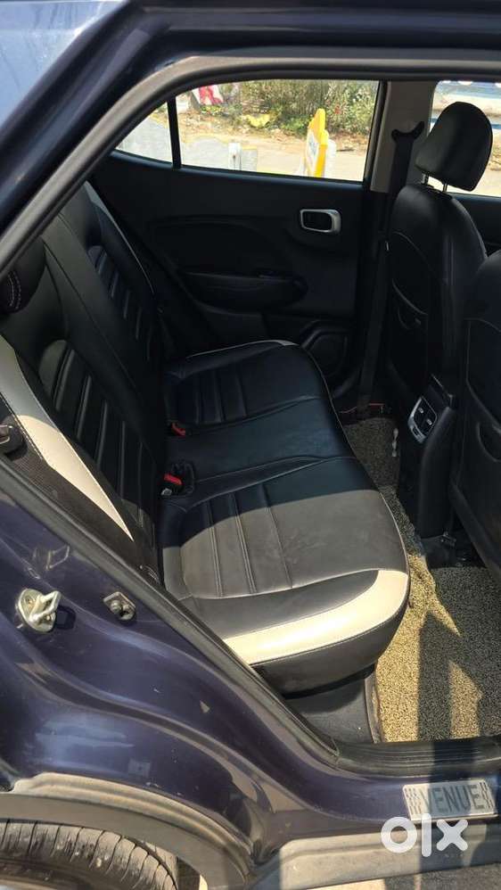 Hyundai Venue 2020 Diesel Well Maintained