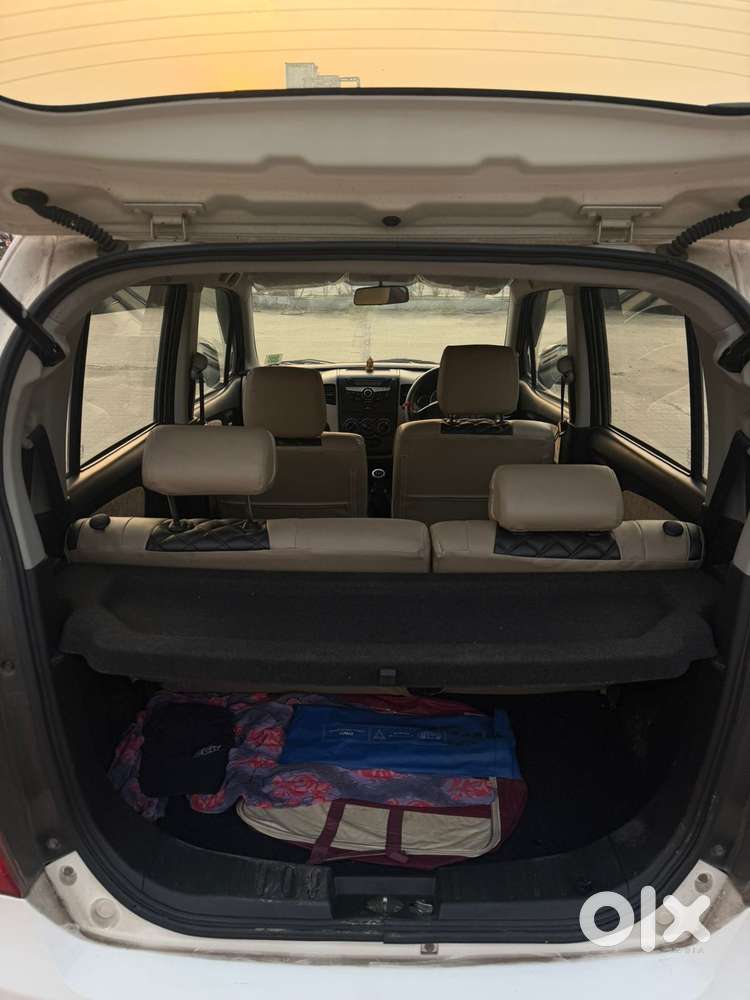 Maruti Suzuki Wagon R Vxi Optional, 2018, Petrol