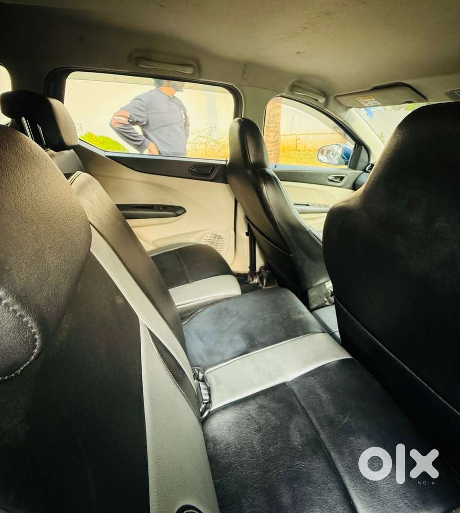 Renault Triber Rxz Easy-r Amt, 2020, Petrol