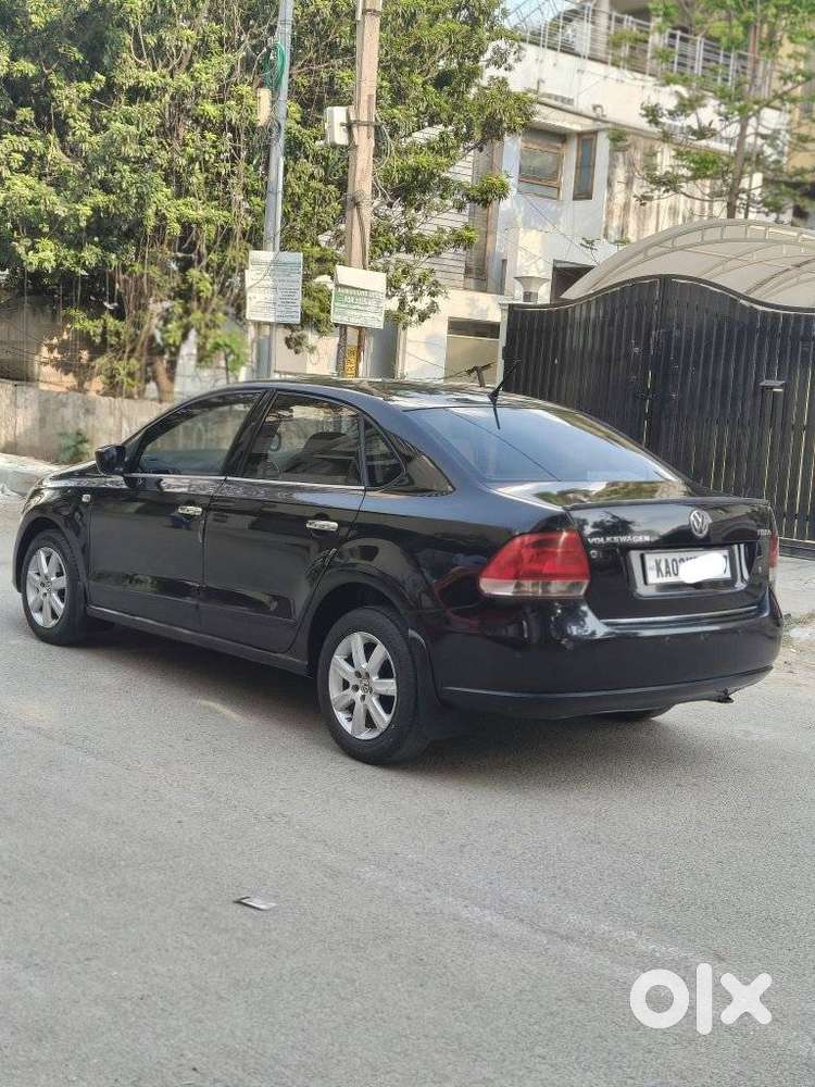 Volkswagen Vento 2010-2013 Ipl Ii Petrol Highline At, 2011, Petrol