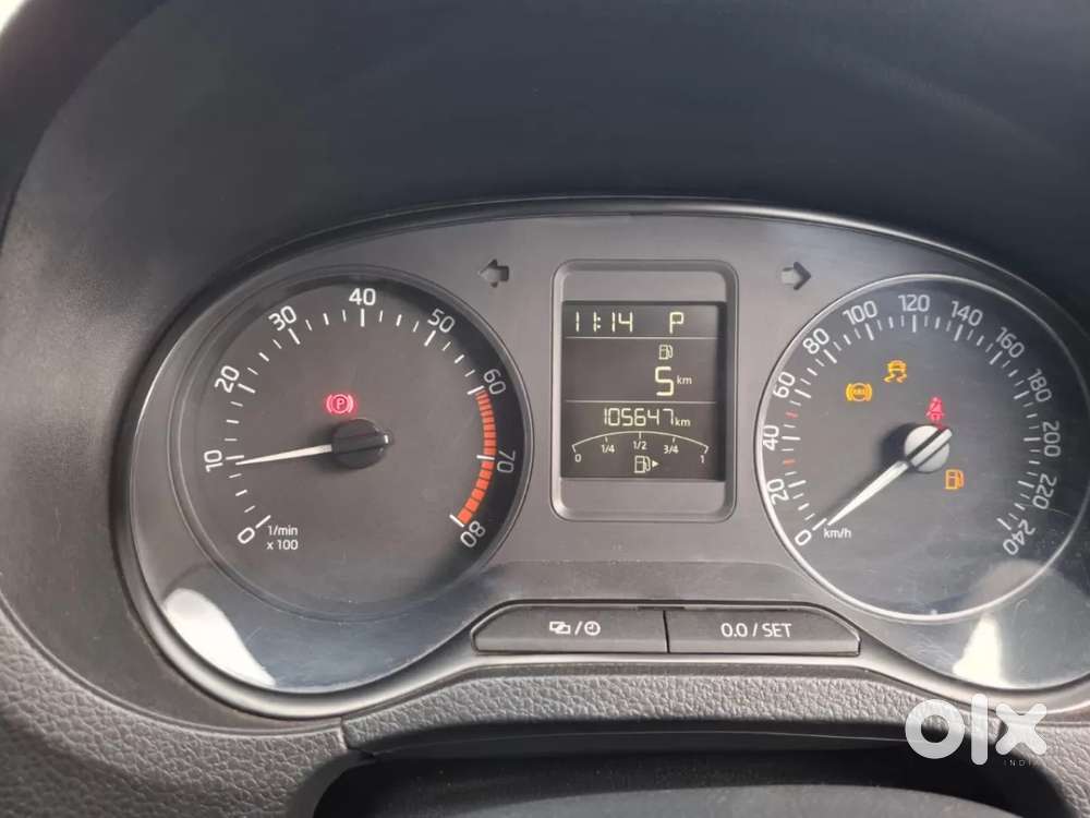 Skoda Rapid 1.0 Ambition Tsi At, 2021, Petrol