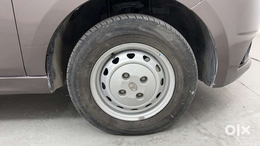 Tata Tiago 1.2 Revotron Xm, 2019, Petrol