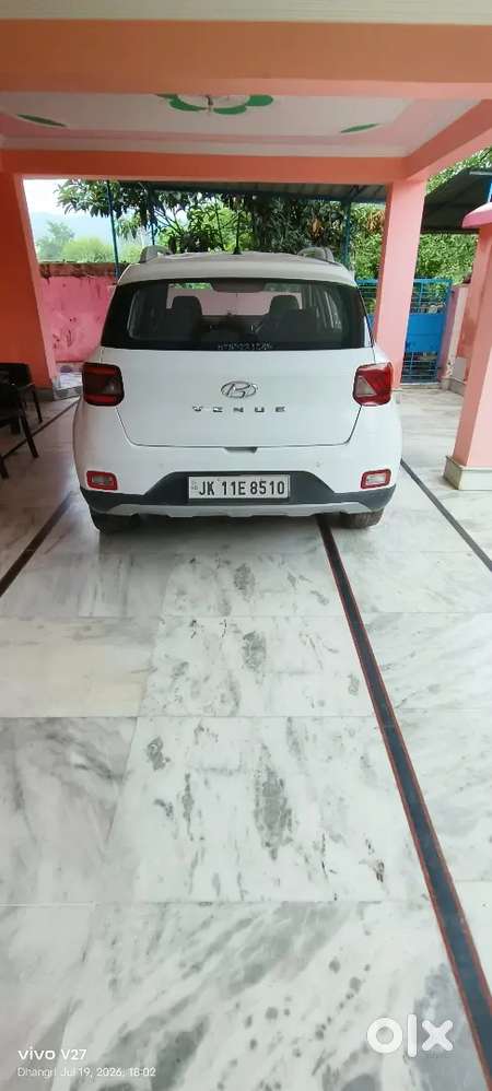 Hyundai Venue S Petrol 2021