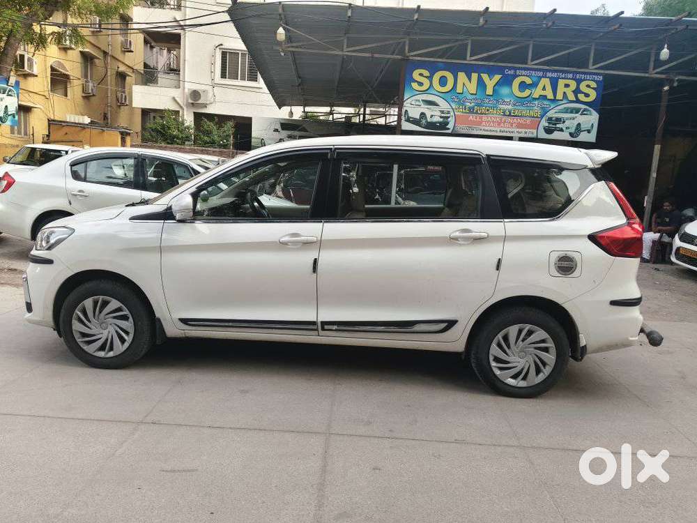 Maruti Suzuki Ertiga 1.5 Vxi, 2024, Petrol