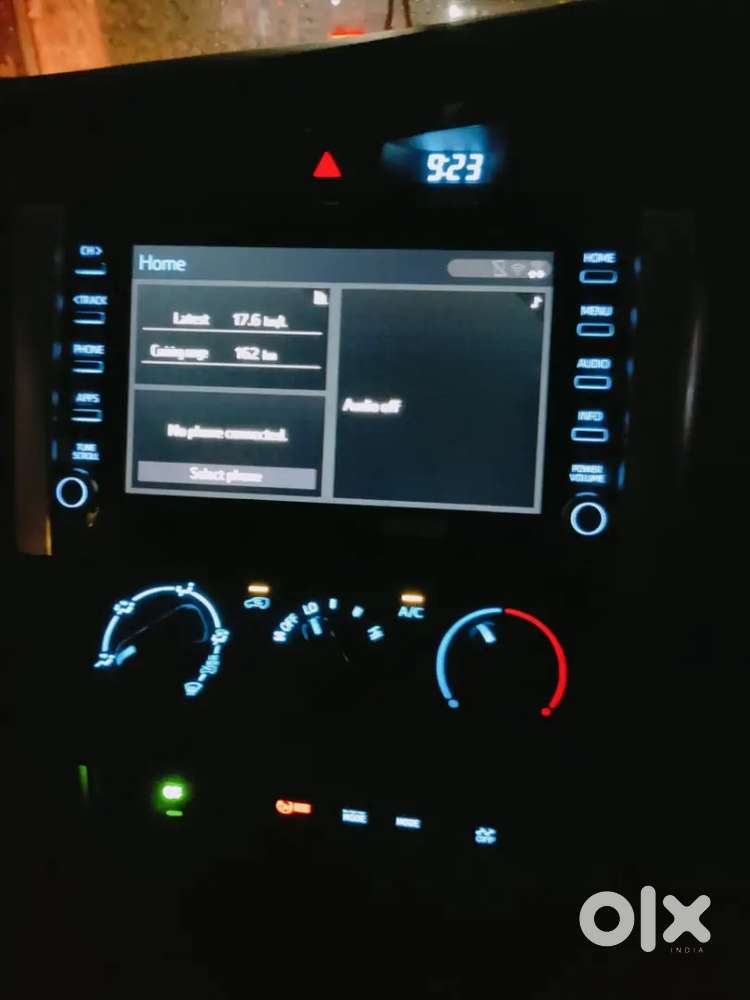 Toyota Innova Crysta 2021/12 Diesel Low Km 29000  Driven