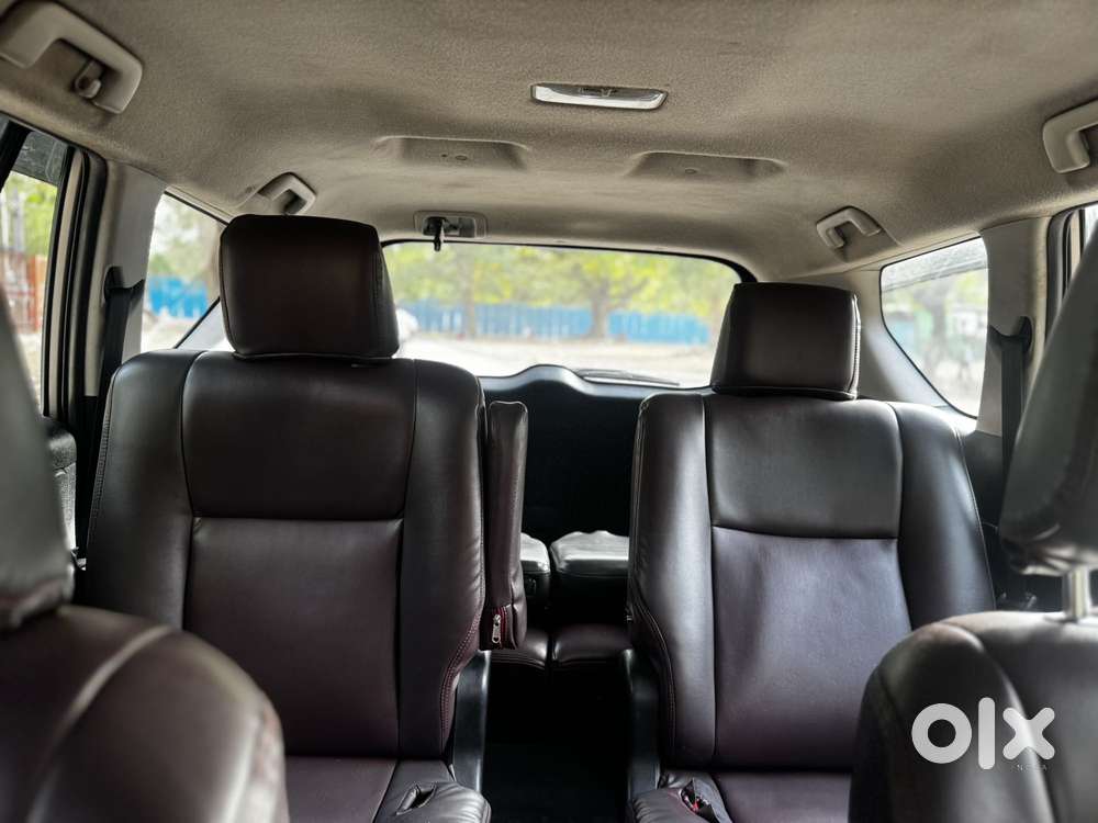 Toyota Innova Crysta [2020-ongoing] 2.4 Gx 7 Str, 2022, Diesel