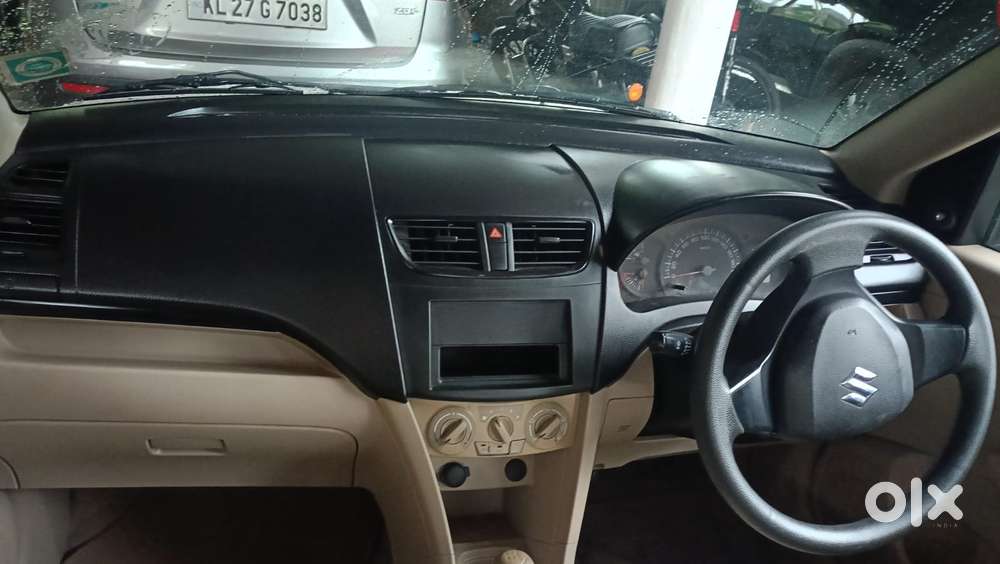 Maruti Suzuki Swift Dzire 1.2 Lxi Bsiv, 2013, Petrol