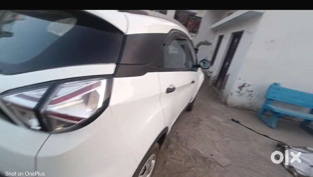 Tata Nexon 2023 Petrol 15000 Km Driven