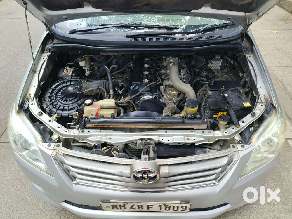 Toyota Innova 2.5 Vx (diesel) 8 Seater Bs Iv, 2013, Diesel