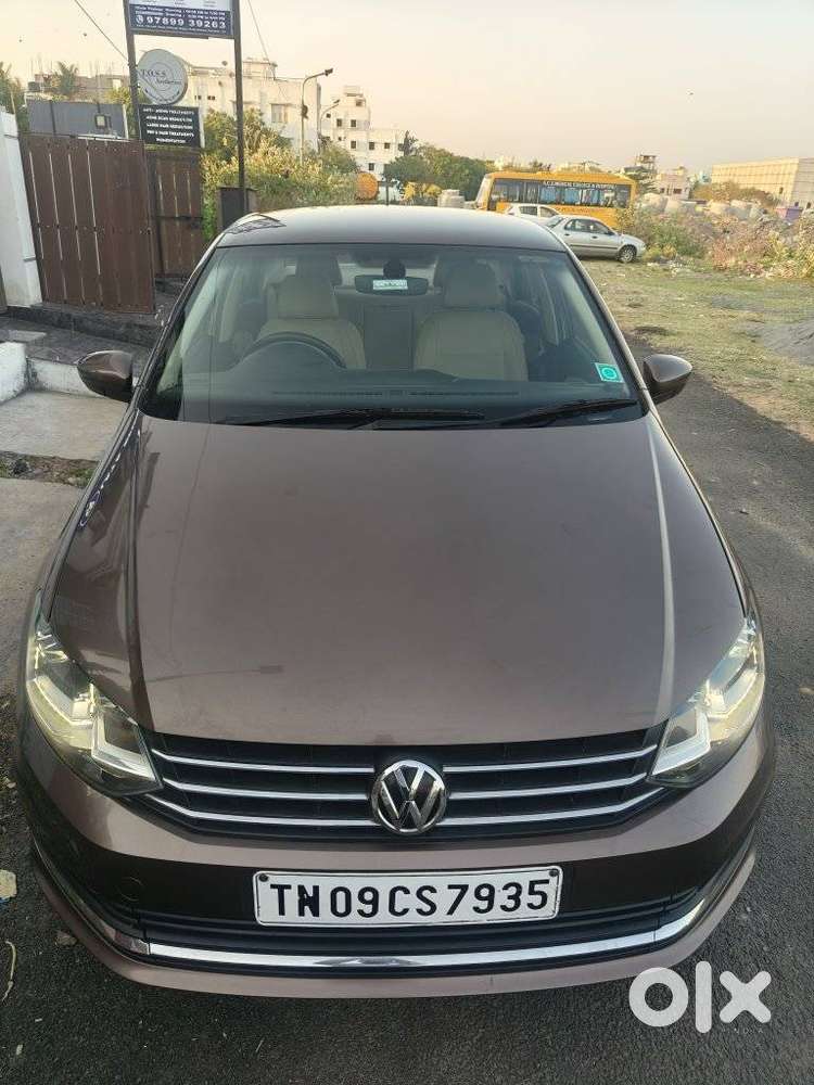 Volkswagen Vento 1.2 Highline Plus At 16 Alloy, 2019, Petrol