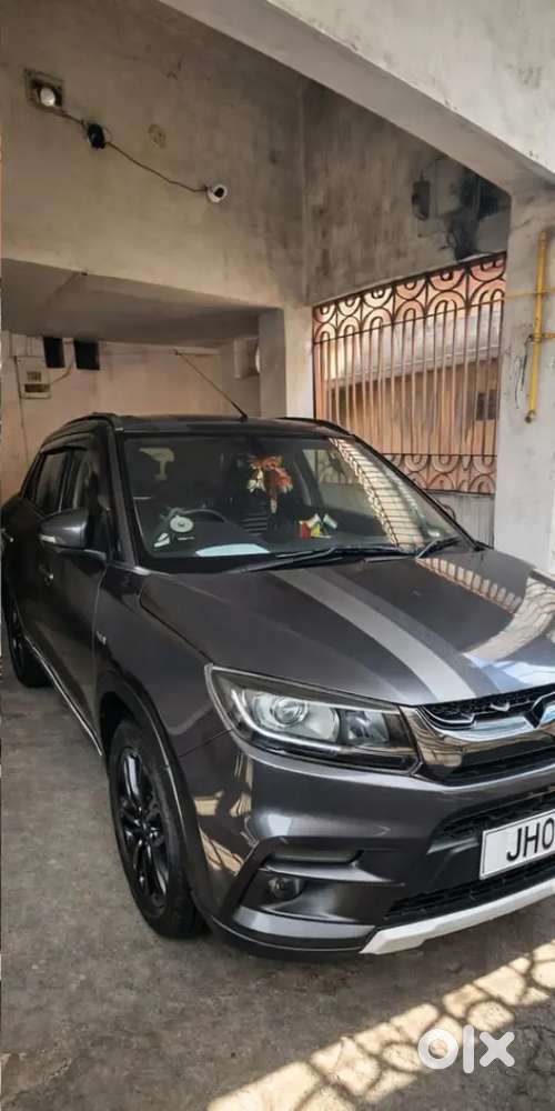 Maruti Suzuki Brezza Zdi+ – Excellent Condition  Single Owner