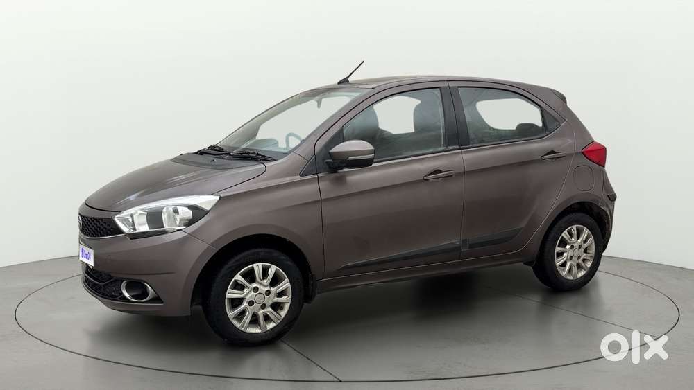 Tata Tiago 1.2 Revotron Xza, 2018, Petrol