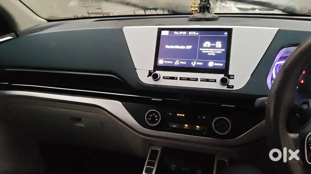 Kia Carens 1.5 Luxury 2026 14 Lakh Se Kam Wale Message Na Kre
