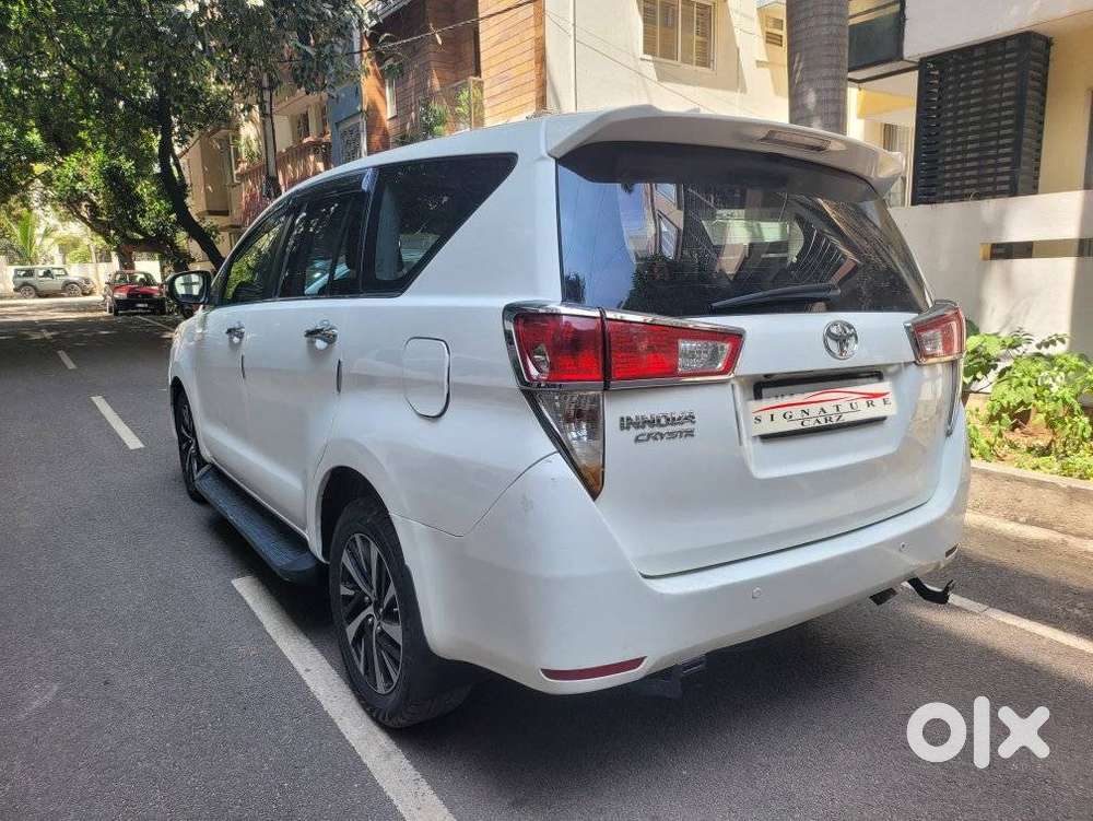 Toyota Innova Crysta 2.8 Zx At, 2016, Diesel