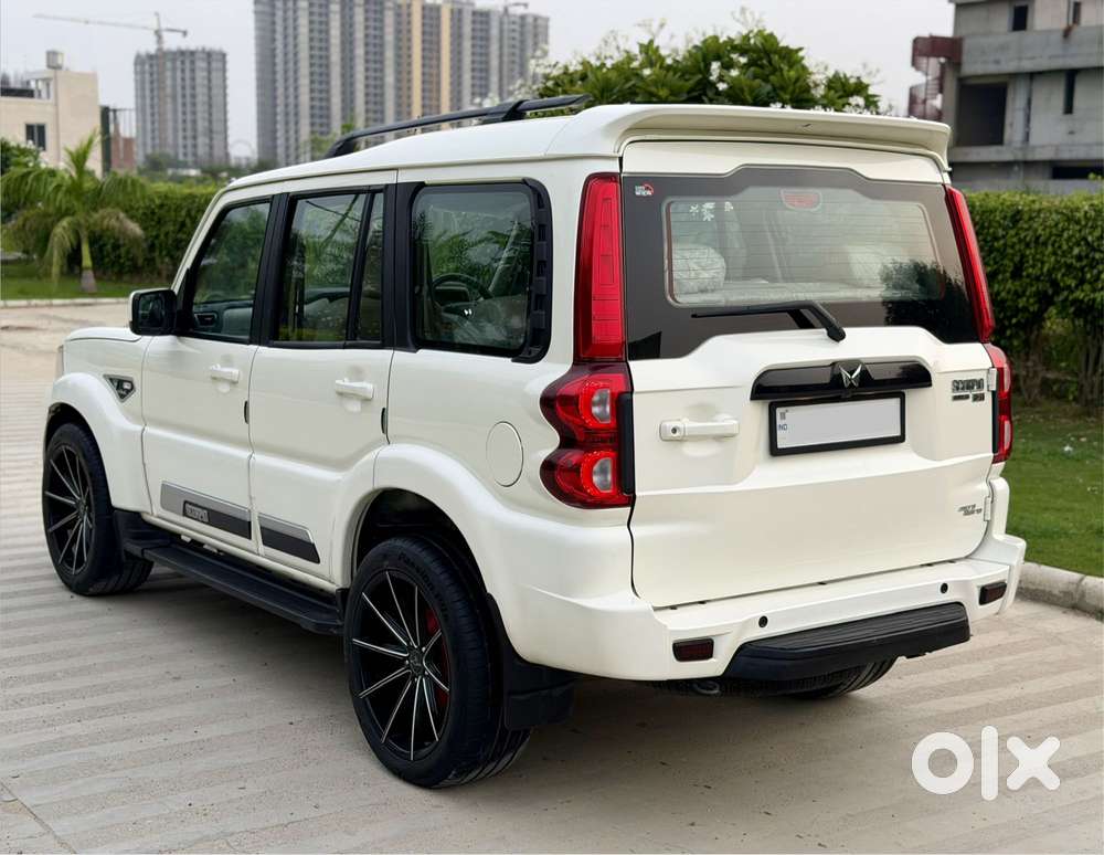 Mahindra Scorpio Classic 2.2 S 11 Mt 7 Cc, 2023, Diesel