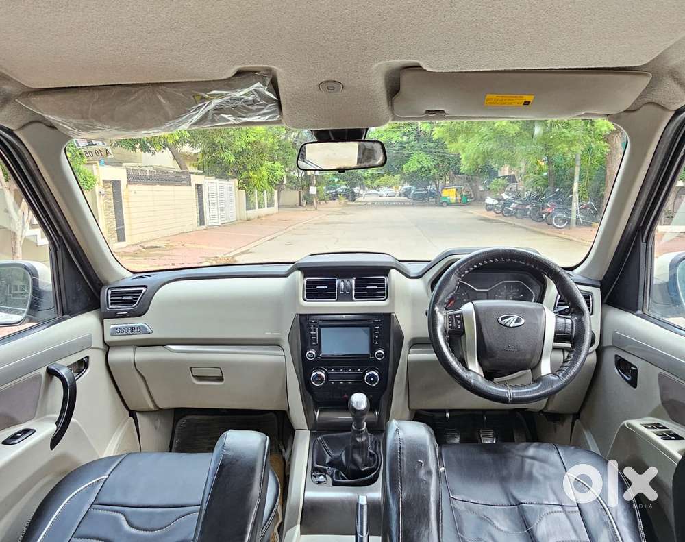 Mahindra Scorpio S10, 2015, Diesel